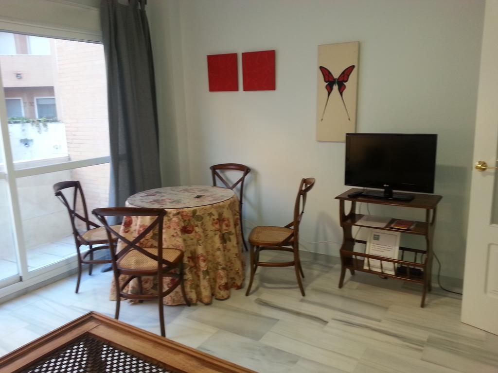 Apartamento Buhaira Sevilla Eksteriør bilde