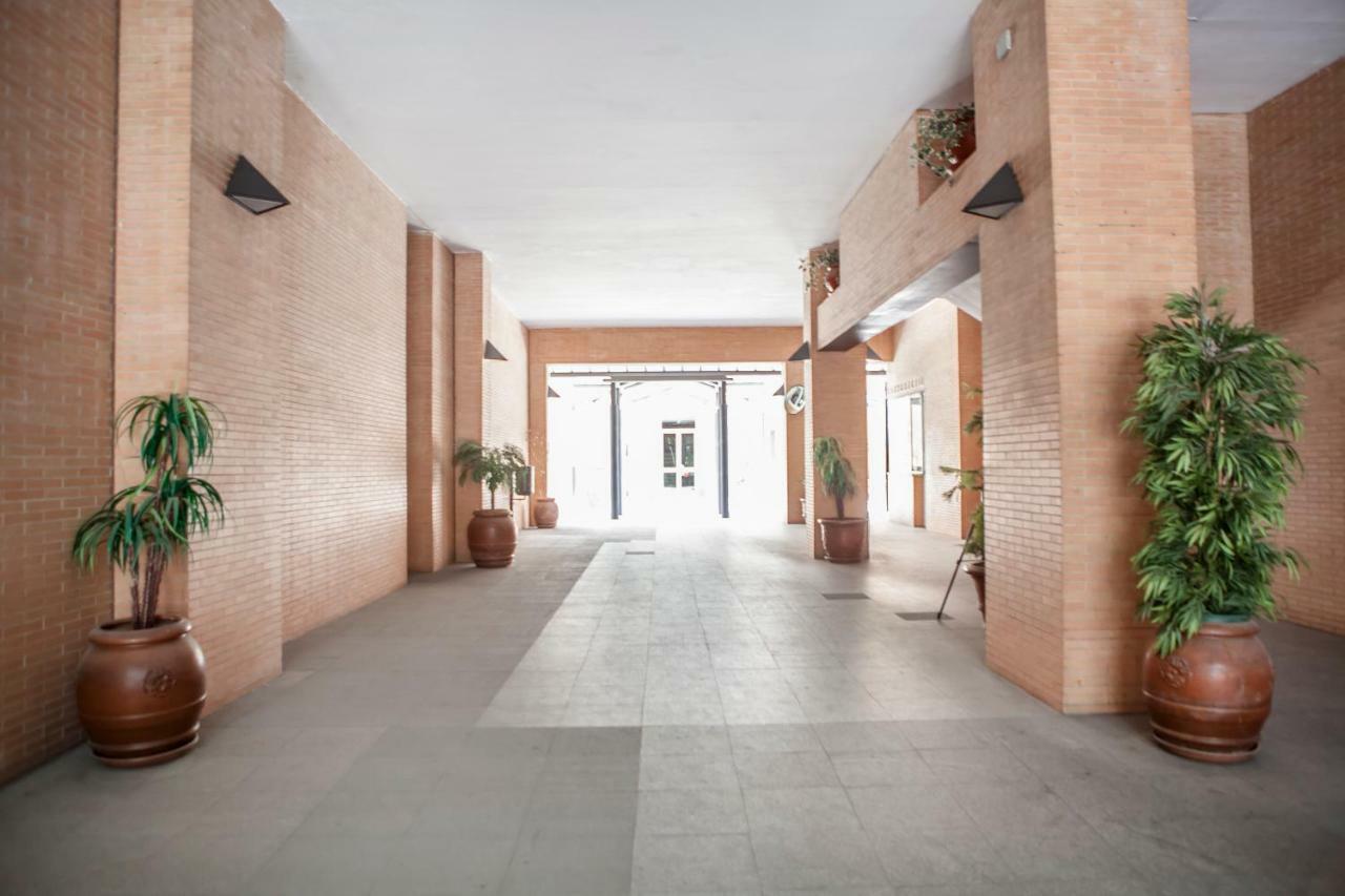 Apartamento Buhaira Sevilla Eksteriør bilde