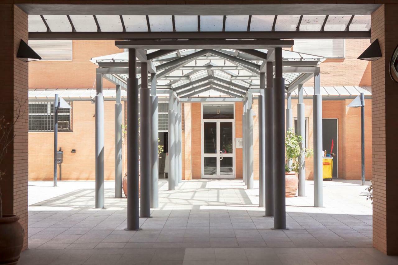Apartamento Buhaira Sevilla Eksteriør bilde